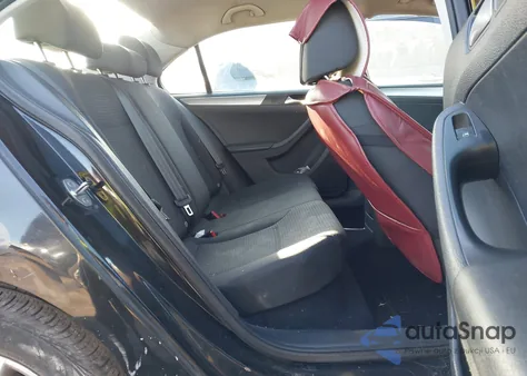 2015 Volkswagen Jetta 1.8T Se from USA, damaged, VIN 3VWD17AJ5FM332100